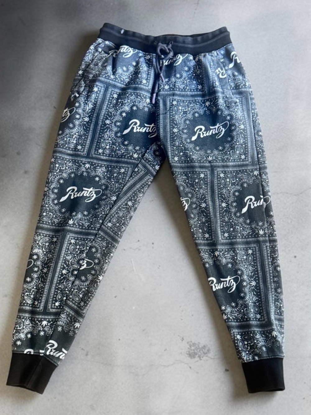 Black Bandana Print Jogger Sweatpants